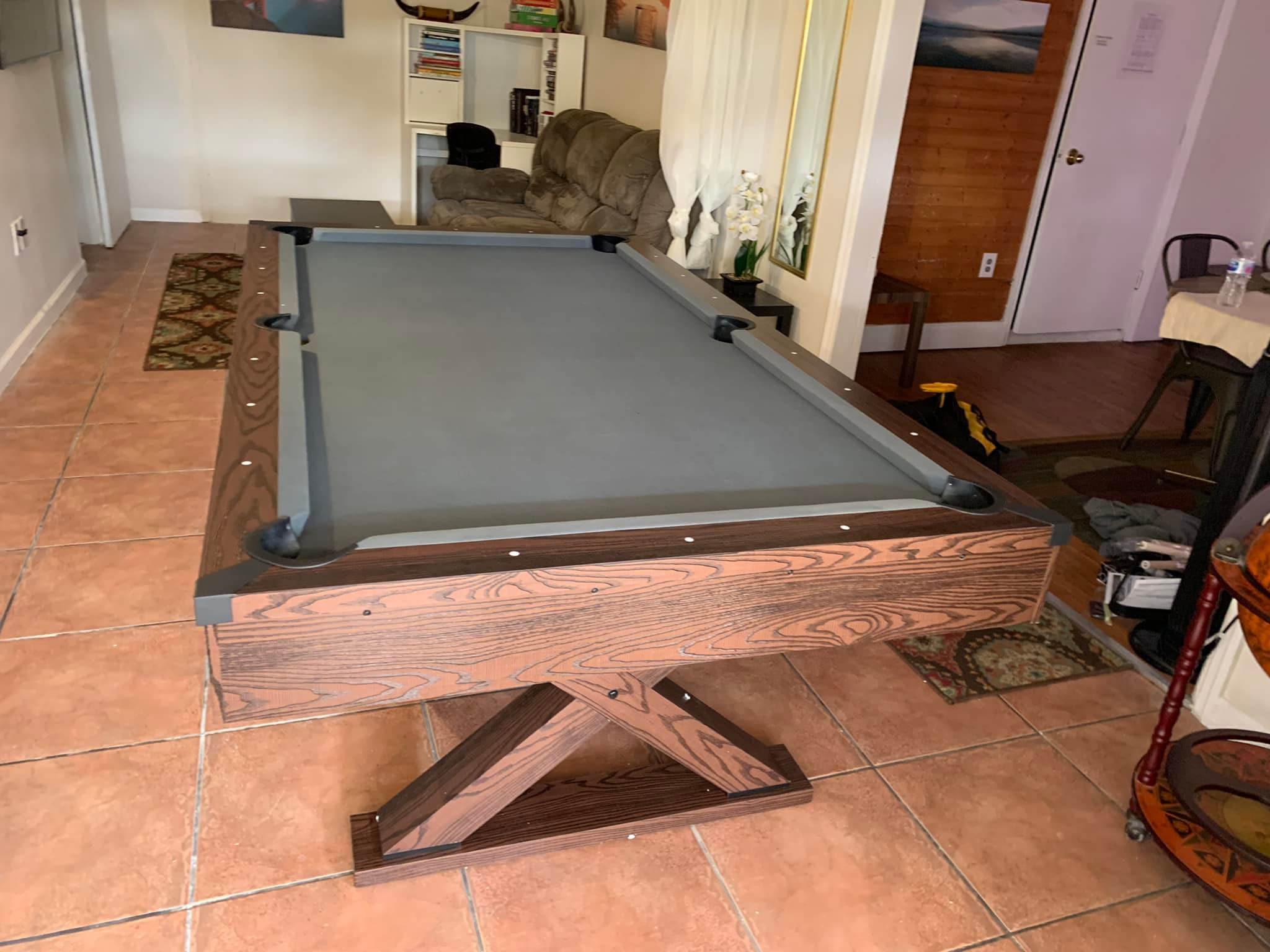 pooltable